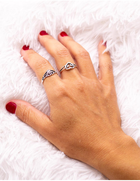 Silver Ring with Carved Heart – Indian Handmade Jewelry
