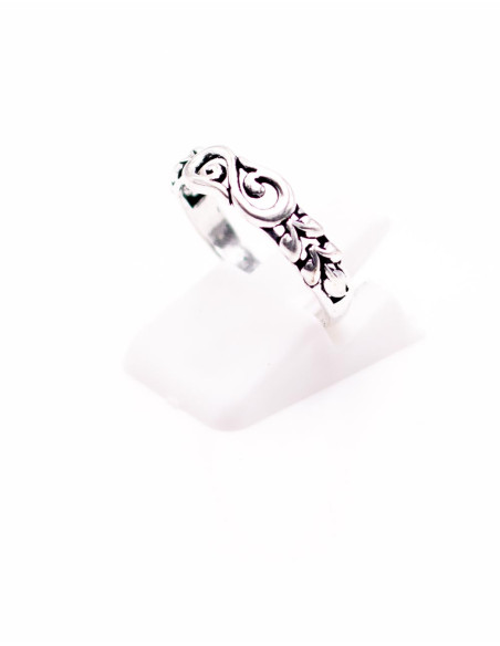 Anello indiano a spirale fatto a mano in ottone placcato argento – Design etnico