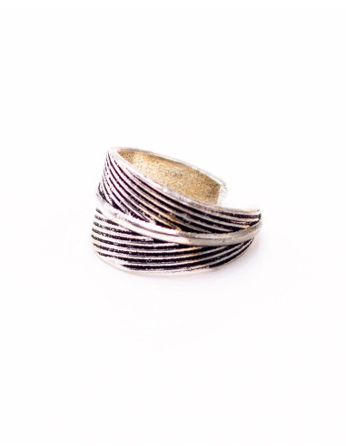 anillo-etnico-lineas-grabadas-laton-ajustable