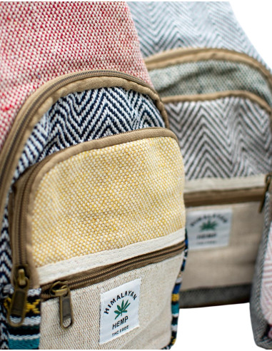 Sac à dos triangulaire en chanvre avec détails...