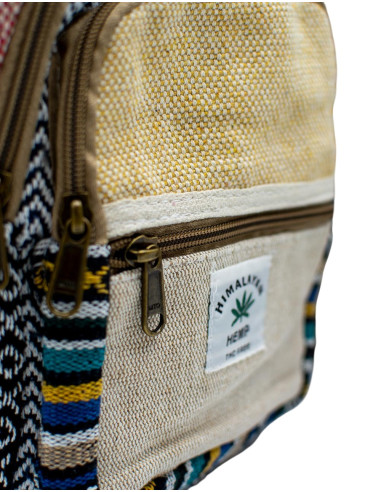 Sac à dos triangulaire en chanvre avec détails...