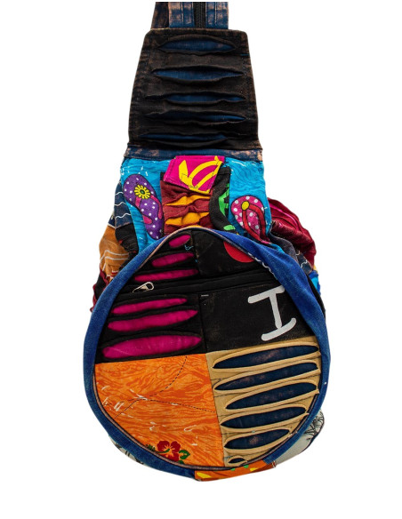 Hippie-Patchwork-Rucksack, der sich in ein Kissen verwandeln lässt – Indische Handwerkskunst