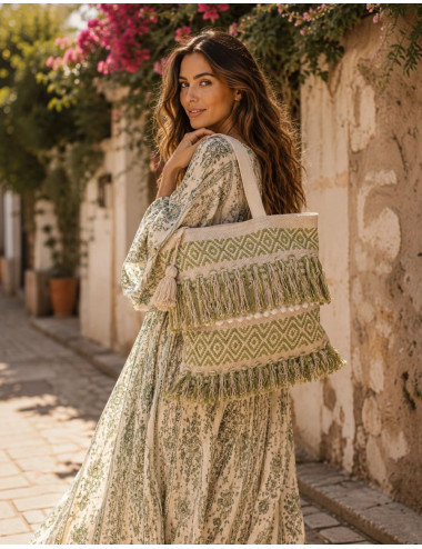 Hellgrüne Boho-Tasche mit...