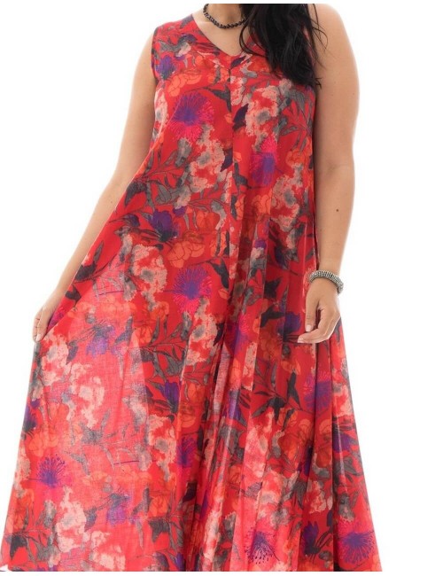 vestido-largo-amplio-lazo-rojo-cerca
