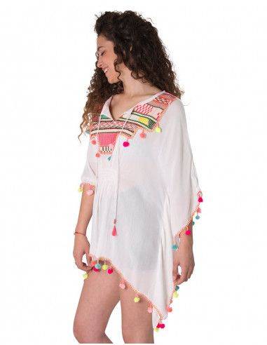 Poncho-blanc-broderie-hippie-chic