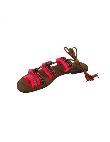 Women's hippie sandal Color fringes