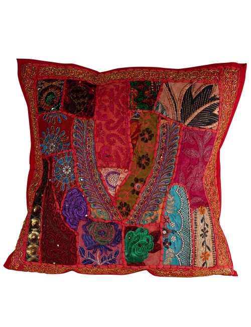 coussin-brodé-hippie-rouge