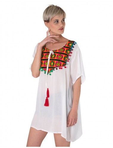 chemisier-blanc-plage-pompons-bavoir