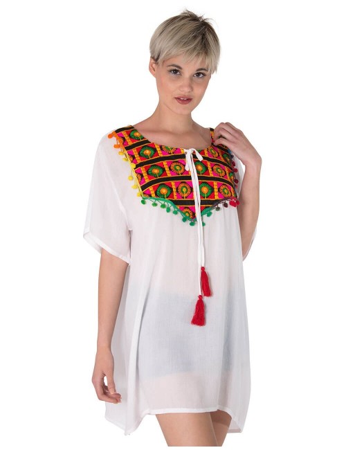 weiße Bluse-Strand-Pompons-Front-Front